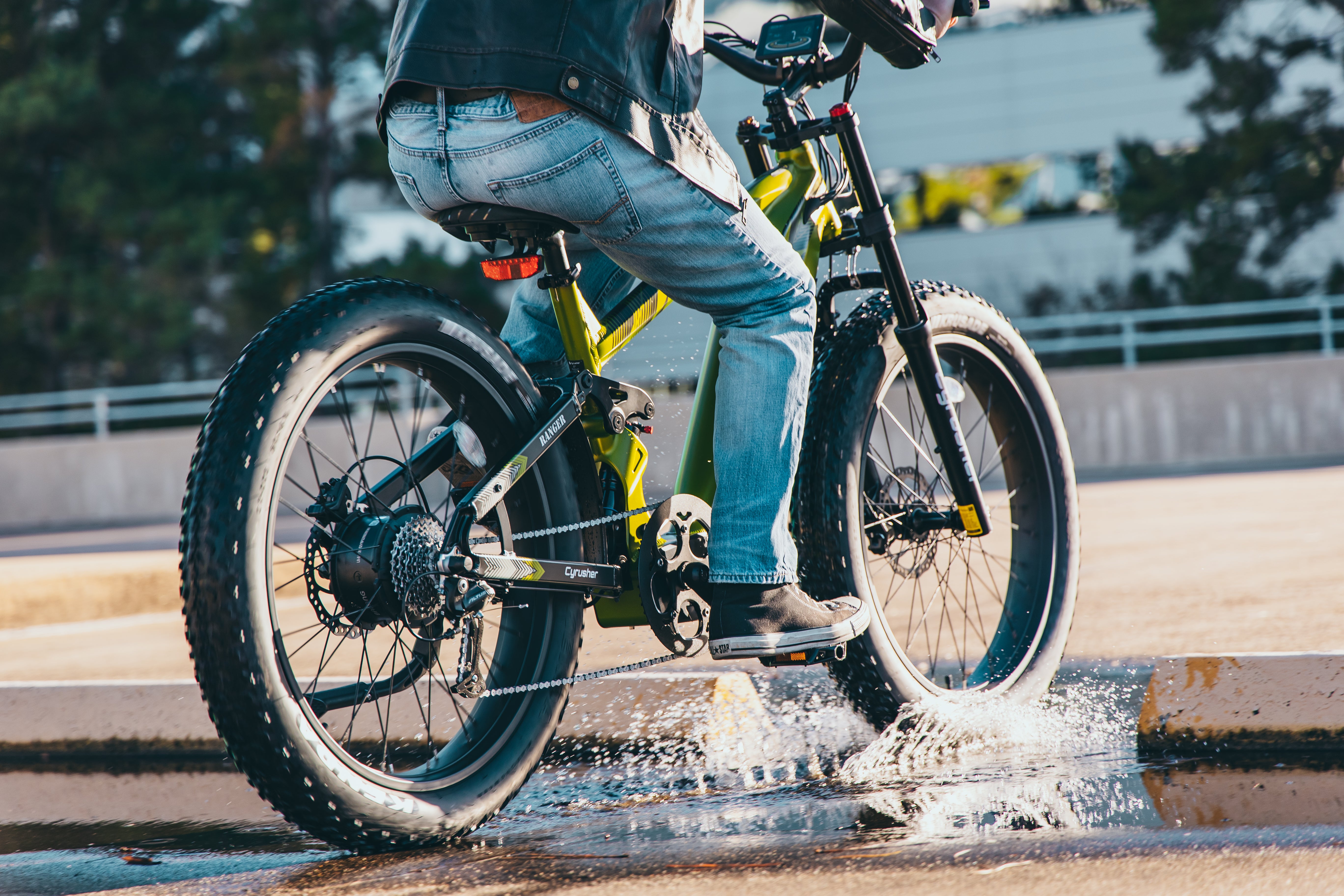 The Best Advanced Electric Bike：Cyrusher Ranger vs Super 73 S2